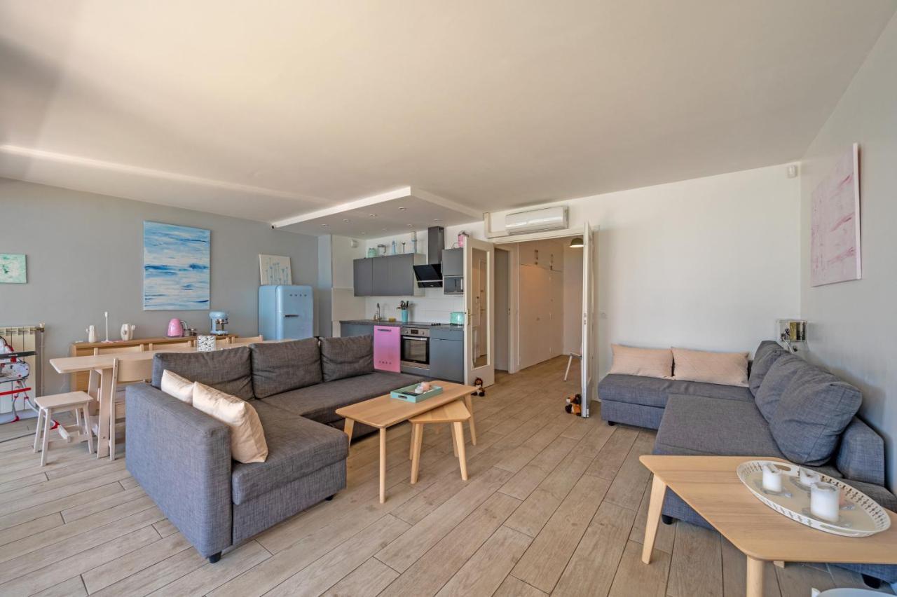 Le Vallauris Cannes Buitenkant foto